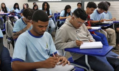 renda-e-cor-sao-determinantes-