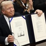 trump-sanciona-projeto-que-enc