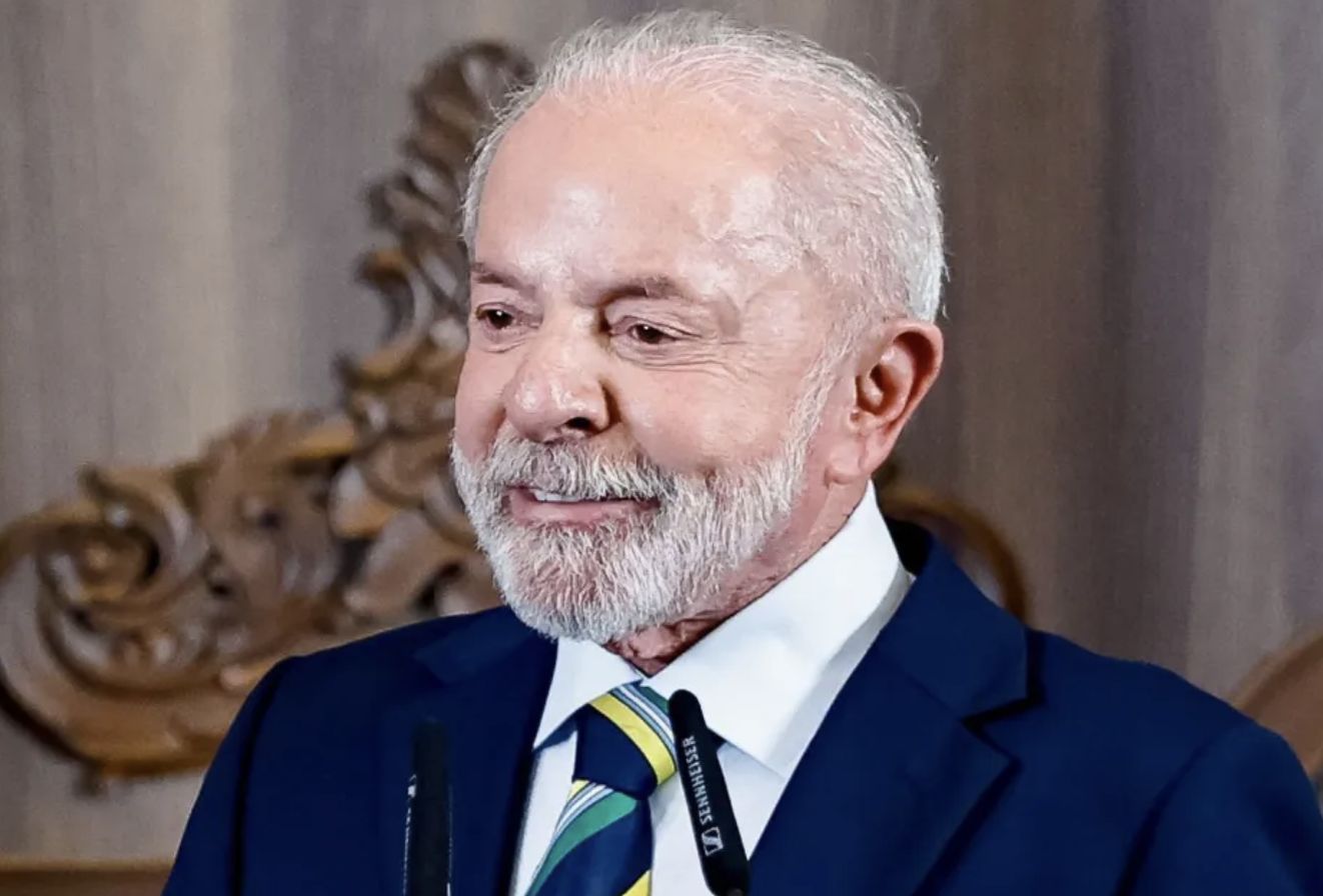 atlasbloomberg-desaprovacao-de