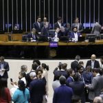 camara-aprova-corte-de-benefic