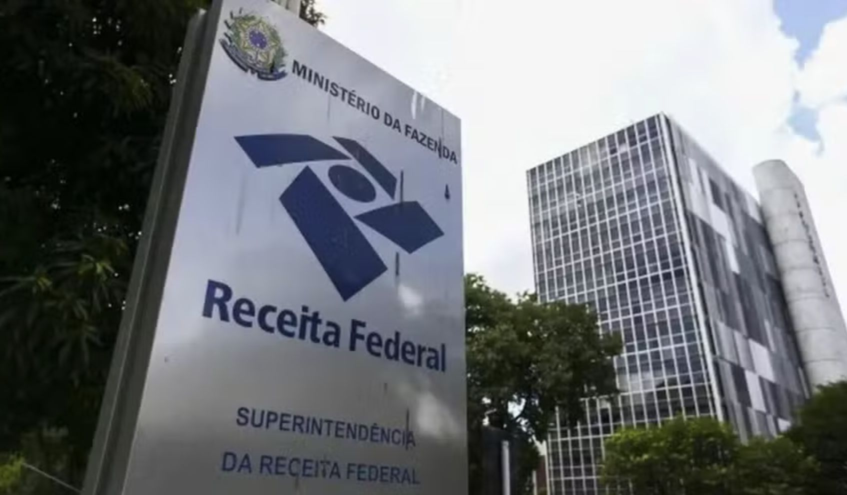 cpf-dos-imoveis-receita-inicia