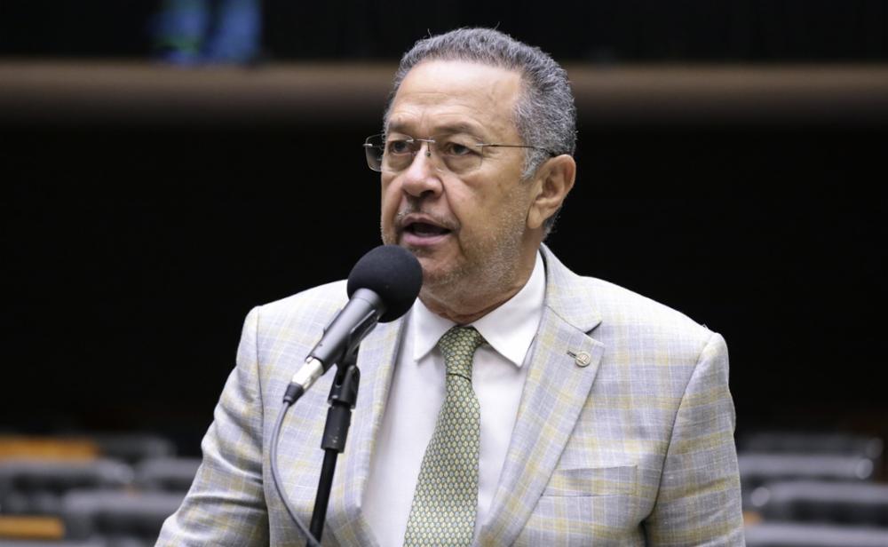 deputada-do-acre-expoe-suposta