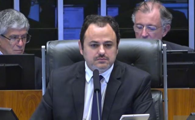 deputado-glauber-braga-ocupa-c