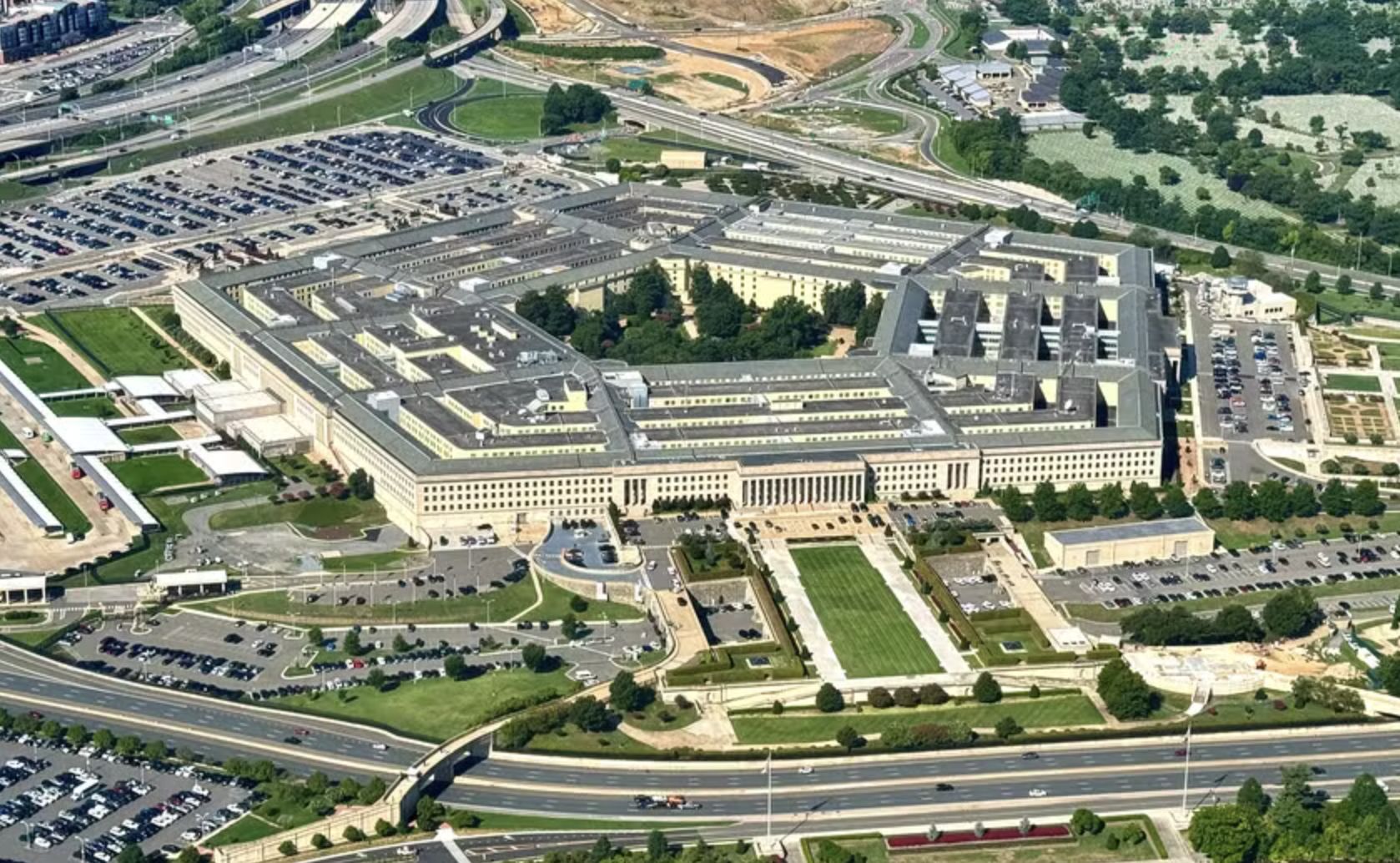 new-york-times-processa-o-pent