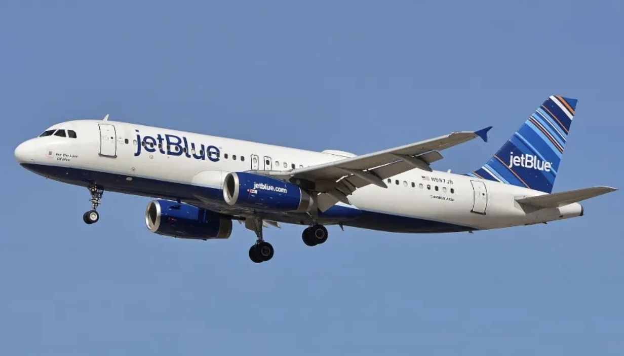 piloto-comercial-evita-colisao