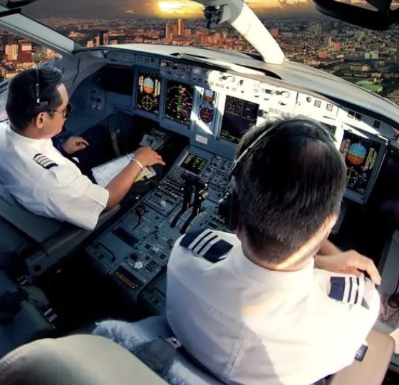 pilotos-e-comissarios-de-voo-a