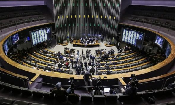 pl-da-dosimetria-47-sao-contra