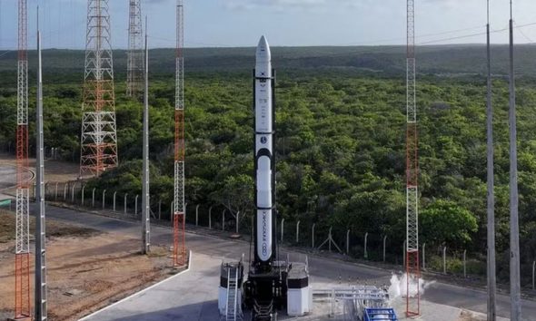 primeiro-foguete-comercial-que