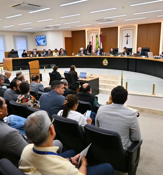 tce-adia-julgamento-das-contas