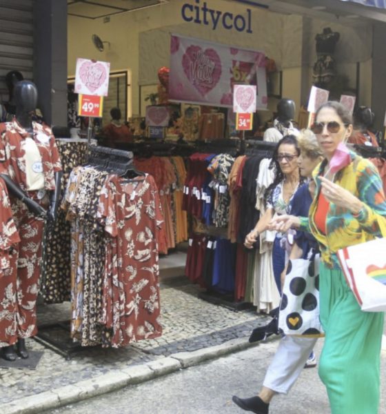 varejo-cresce-26-no-natal-mas-