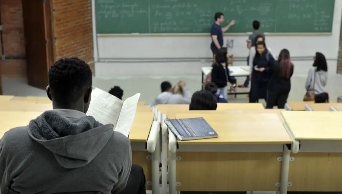 violencia-e-censura-afetam-nov