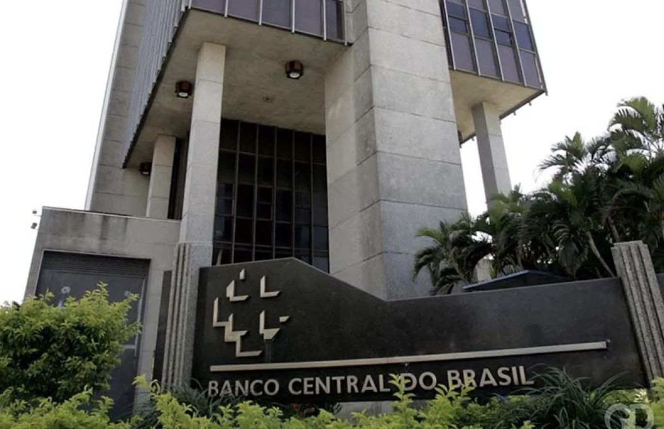 banco-central-mantem-juros-bas