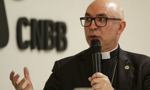 cnbb-defende-democracia-e-aler