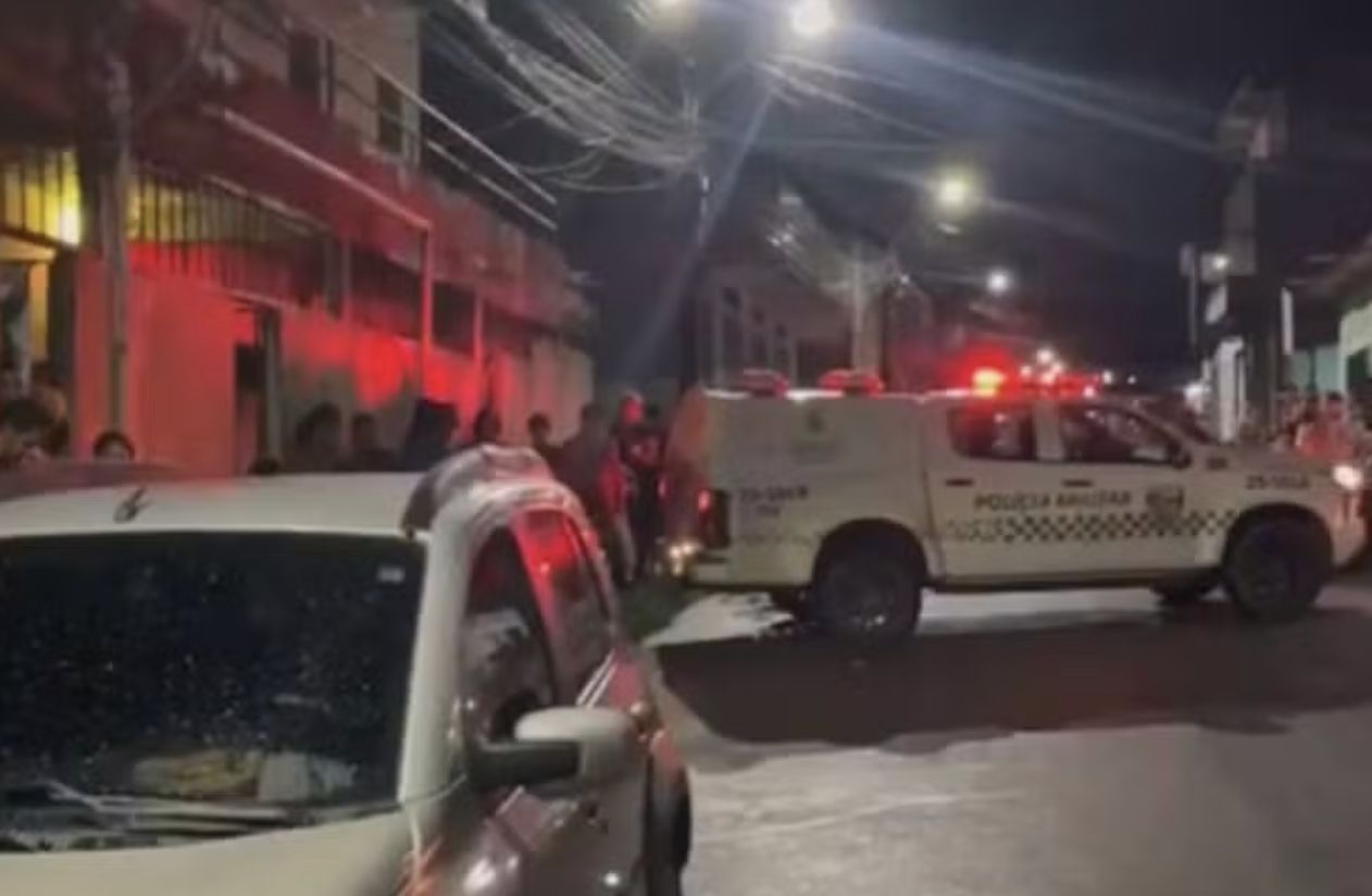 crianca-e-morta-a-facadas-pelo