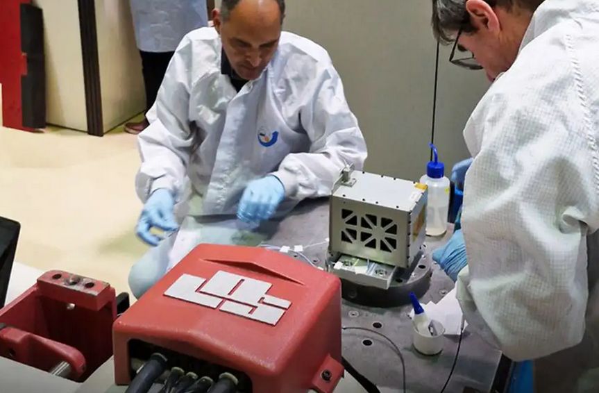 foguete-que-levava-satelites-b