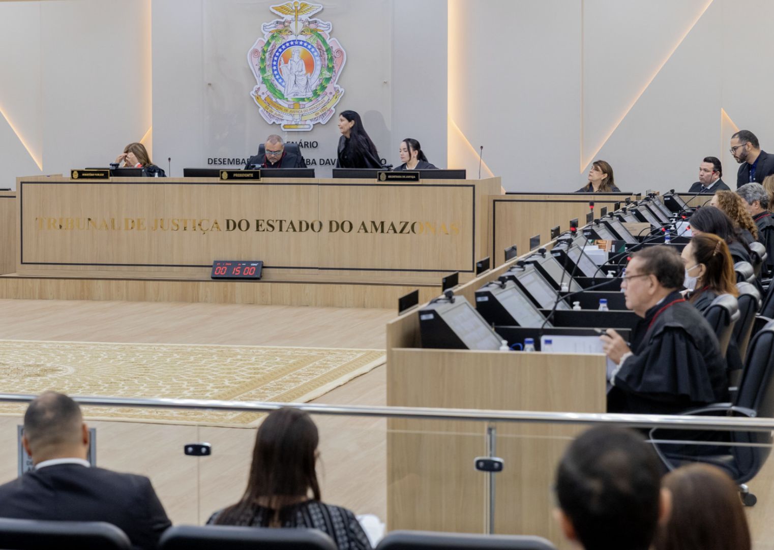 justica-do-amazonas-derruba-de