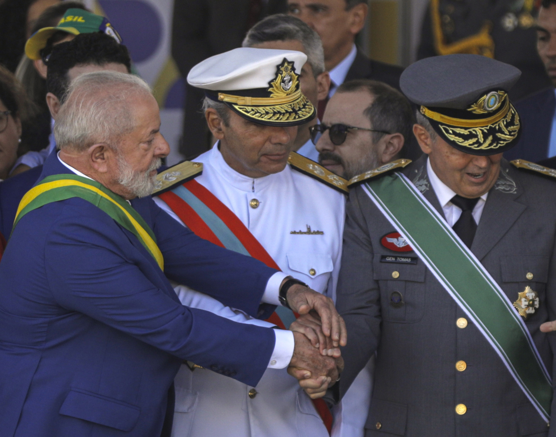 lula-e-comandantes-militares-d