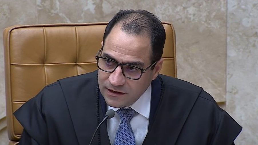 ao-lado-de-alcolumbre-oab-elog