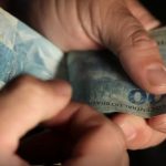 brasileiros-sacaram-em-dezembr