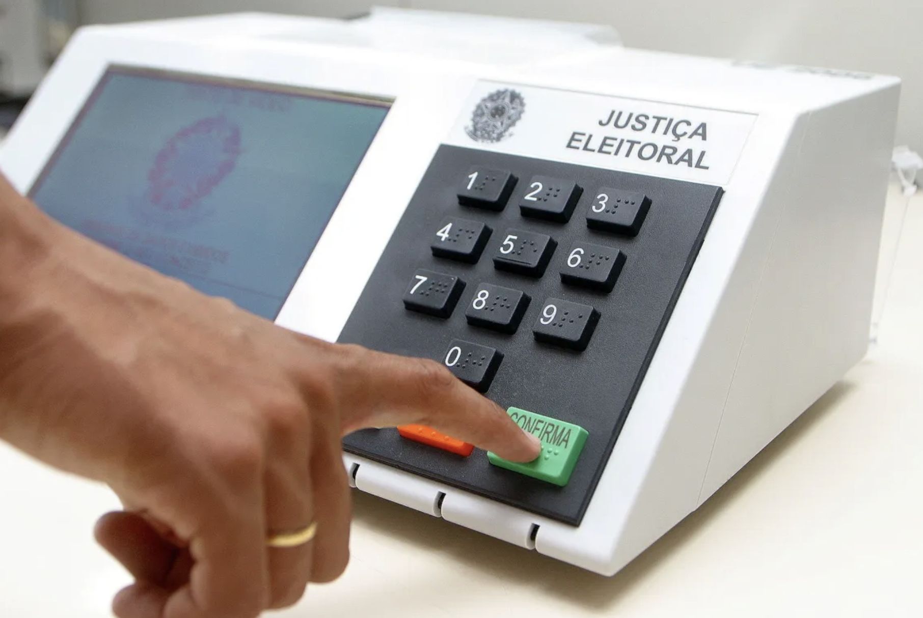 estudo-aponta-que-a-eleicao-qu