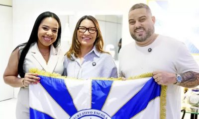 janja-e-ministras-voaram-de-fa