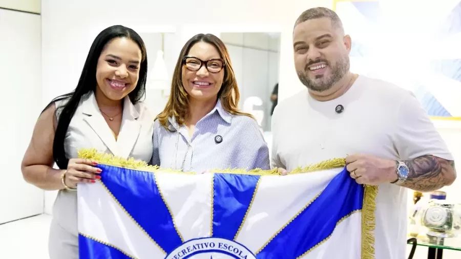 janja-e-ministras-voaram-de-fa