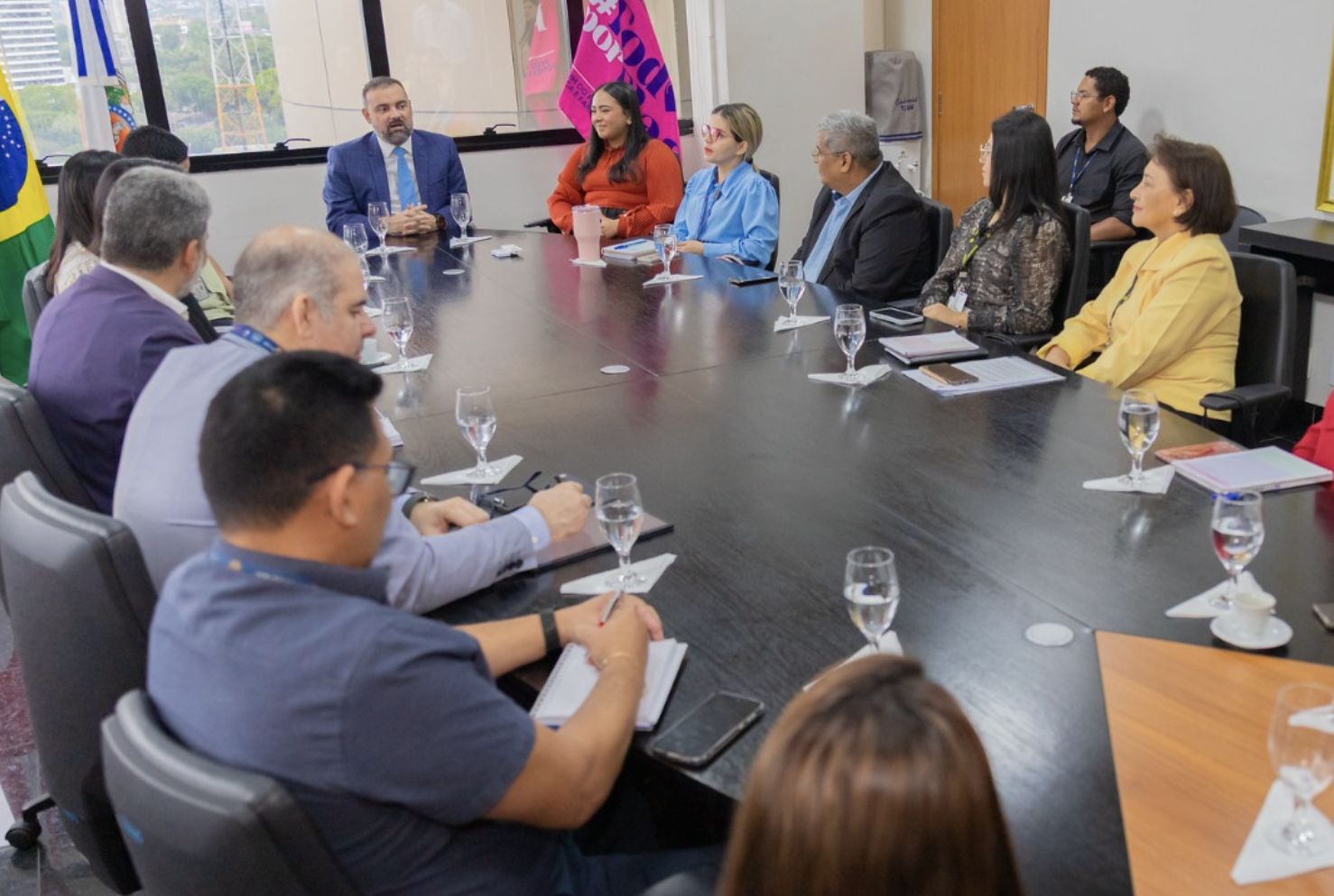 juiz-informa-a-orgaos-do-gover