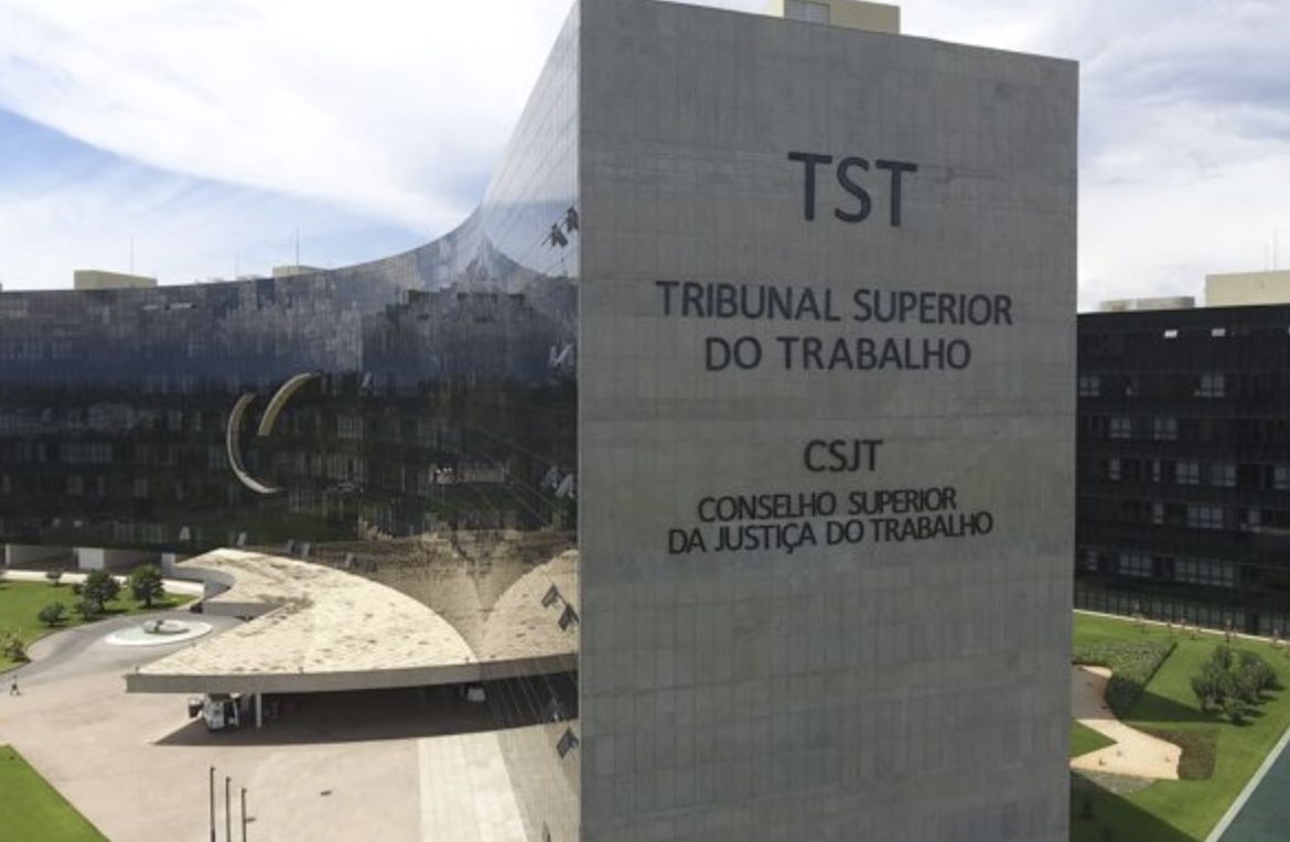 juizes-do-trabalho-receberam-r