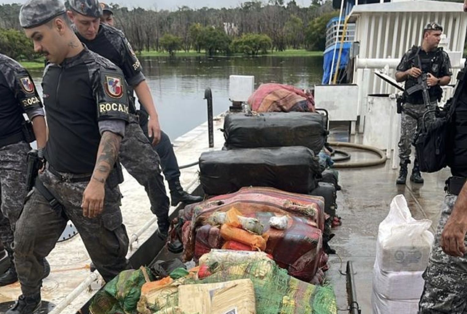 policiais-militares-do-amazona