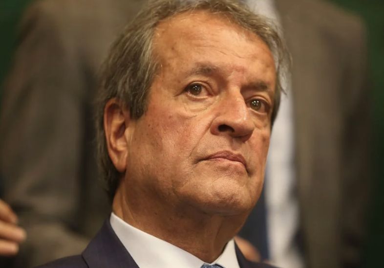 valdemar-diz-a-empresarios-em-