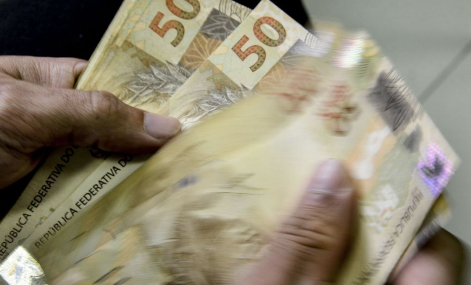 boletim-focus-mercado-mantem-p