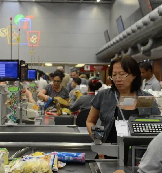 consumo-das-familias-fica-esta