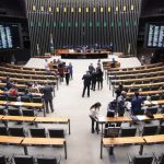 deputados-aprovam-urgencia-de-