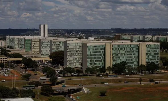 governo-federal-reajusta-benef