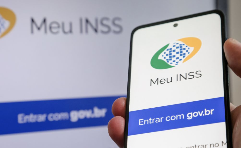 inss-alerta-para-golpe-com-apl