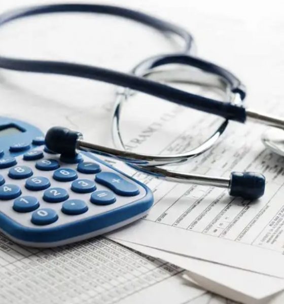 lucros-dos-planos-de-saude-aum