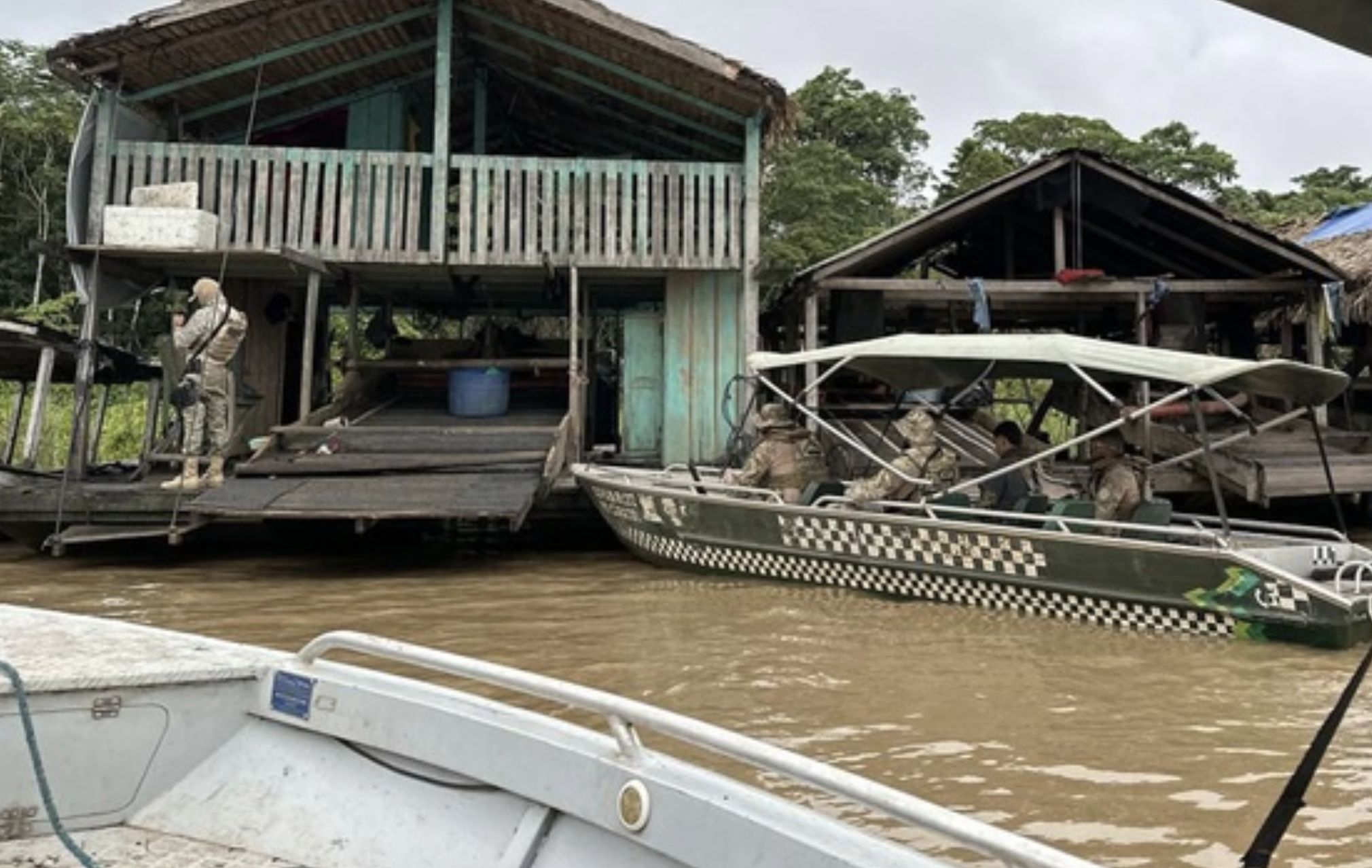 operacao-da-pf-e-do-ibama-iden