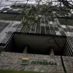 petrobras-diz-que-pode-reduzir