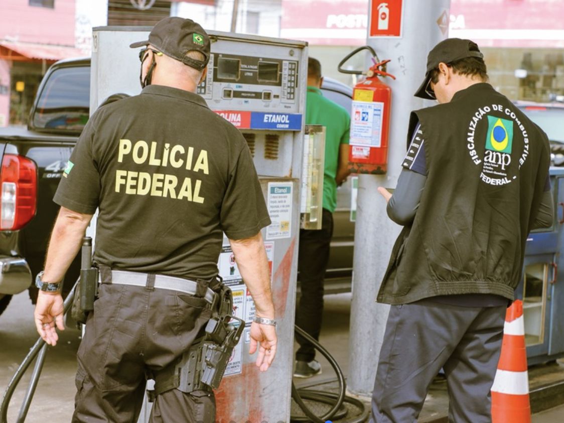 pf-fiscaliza-postos-em-11-esta