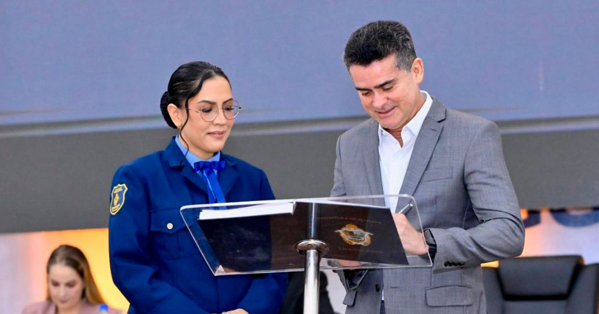 prefeito-de-manaus-empossa-1a-