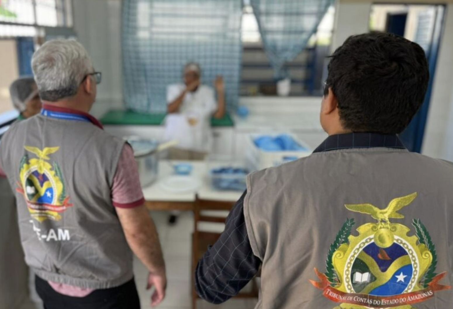 tce-am-diz-que-merenda-em-esco