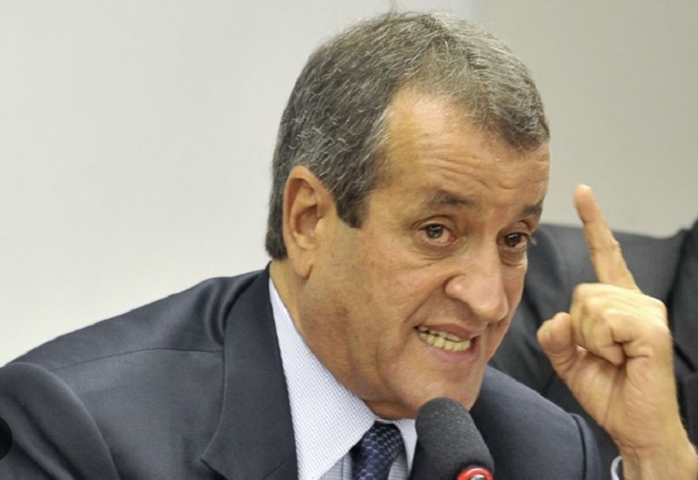 trump-vai-ajudar-flavio-e-quer