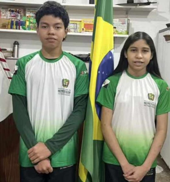 alunos-de-rio-preto-da-eva-vao