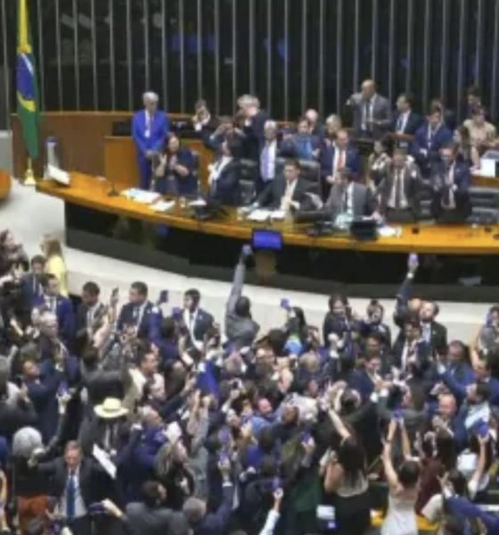 congresso-derruba-veto-de-lula