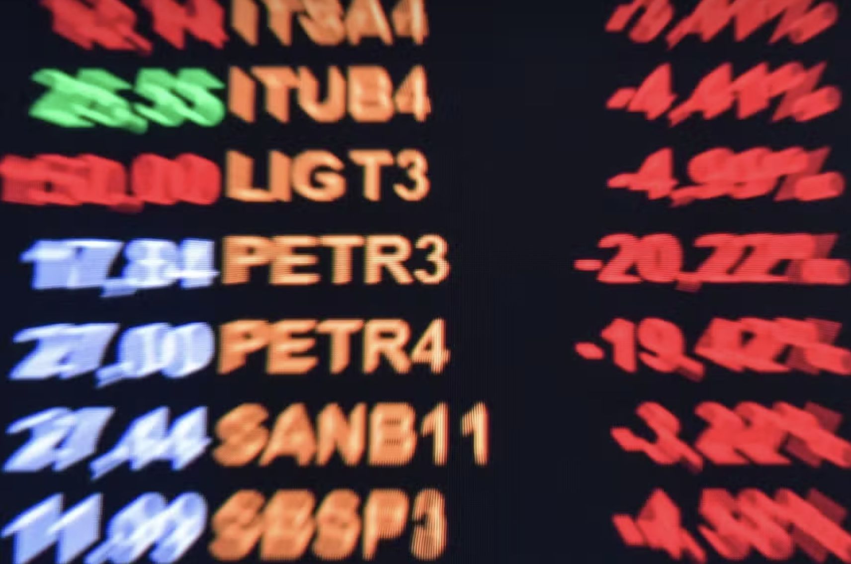 em-apenas-quatro-horas-petrobr