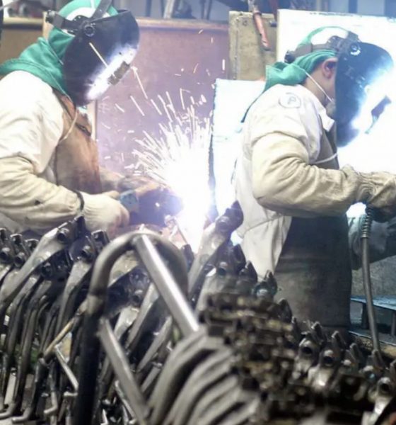 faturamento-da-industria-cresc