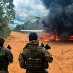 ibama-destroi-aviao-usado-por-