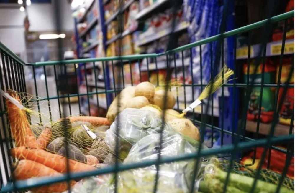 manaus-tem-cesta-basica-com-ma