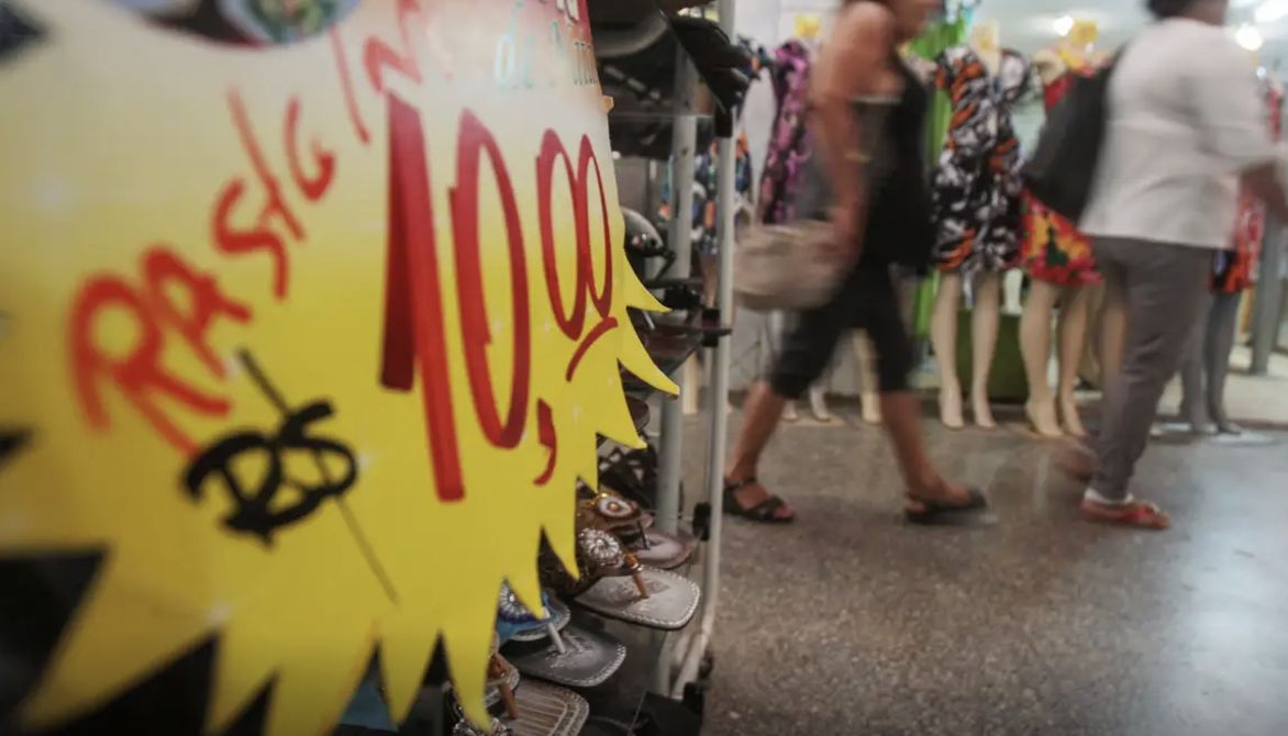 mercado-eleva-previsao-da-infl