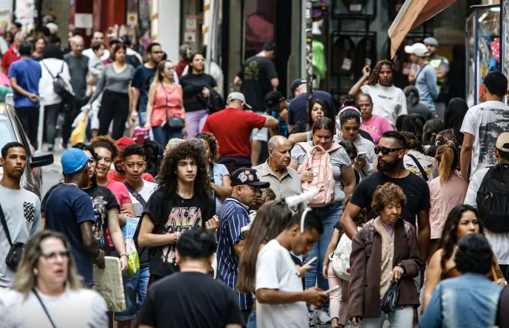 populacao-no-brasil-cresce-em-